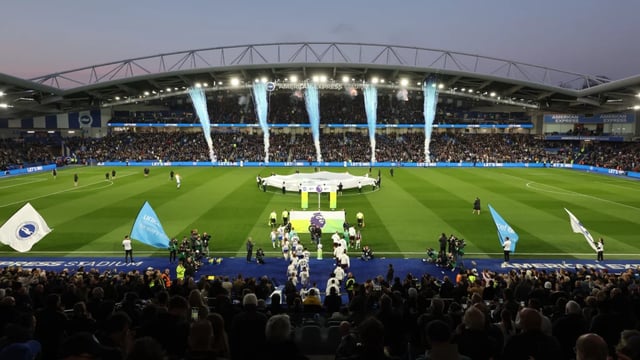 Brighton & Hove Albion - Top 10 câu lạc bộ giàu nhất nước Anh 2025